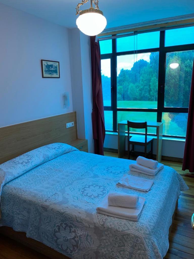 Hostal Pumar Сантяго де Компостела Екстериор снимка