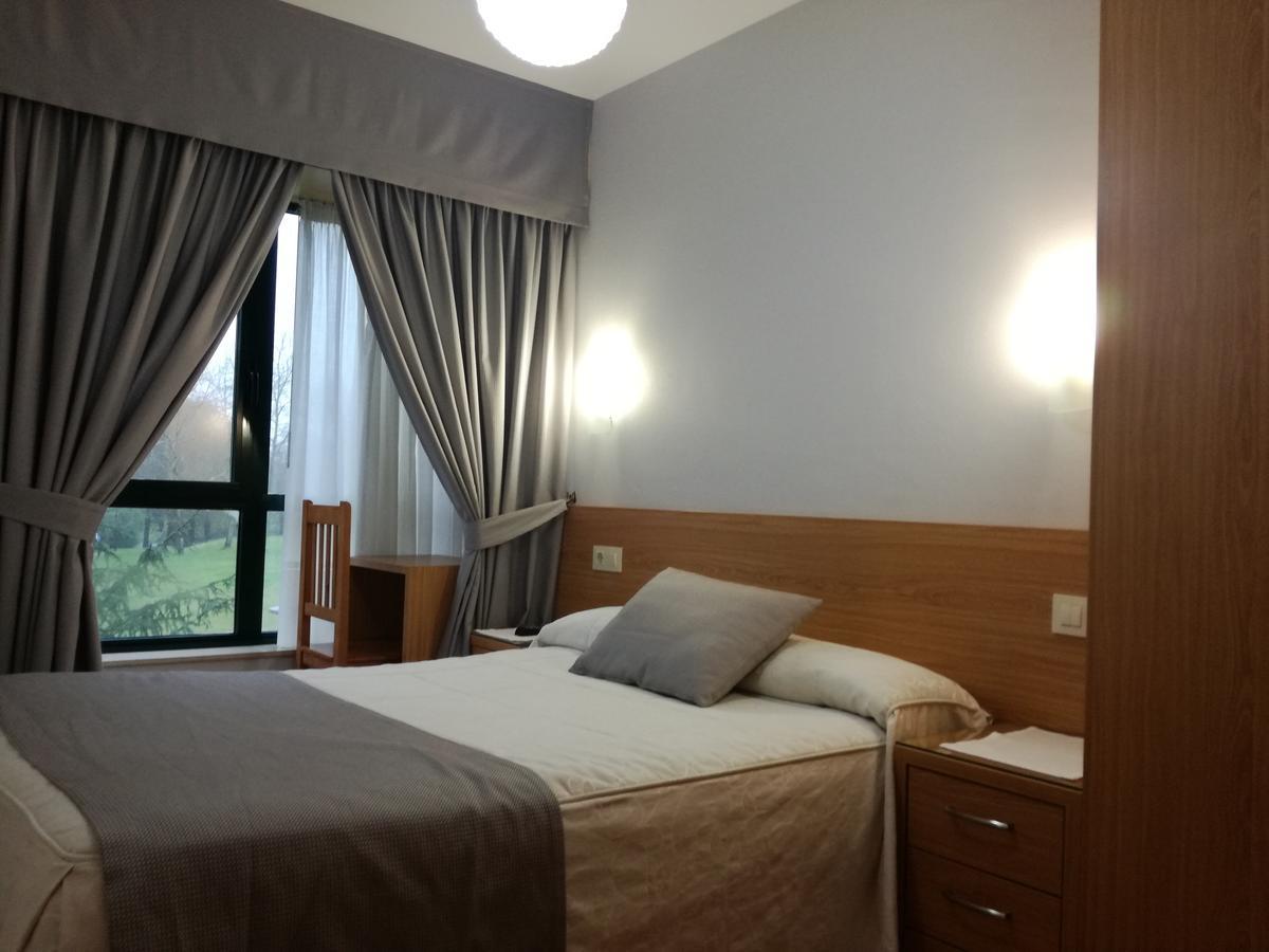 Hostal Pumar Сантяго де Компостела Екстериор снимка